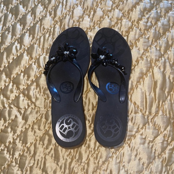 BCBGeneration platform wedge flip flop monogram - Picture 2 of 8